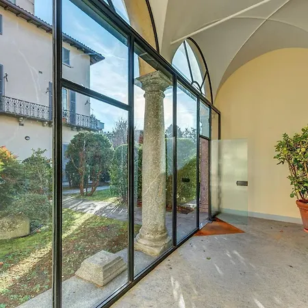 Flat In Clara Apartment