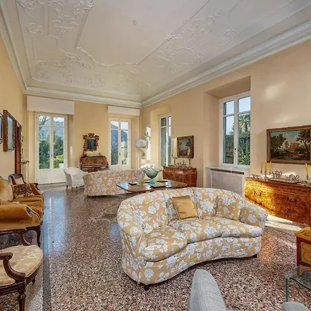 Apartment Flat In Clara *